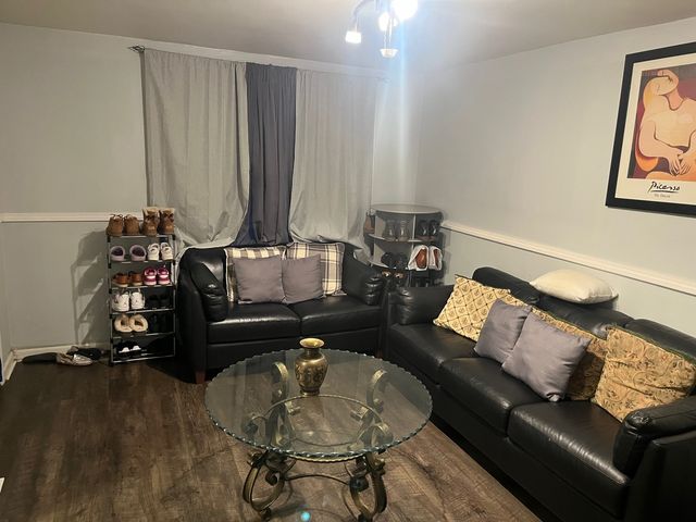 5136 S Richmond Street, Chicago, IL 60632