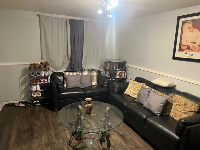 5136 S Richmond Street, Chicago, IL 60632