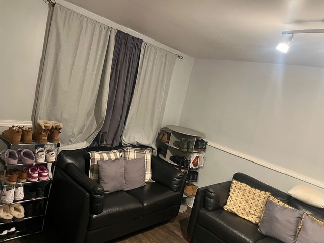 5136 S Richmond Street, Chicago, IL 60632