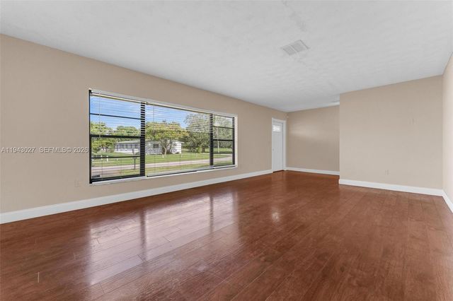 11141 NW 22nd Ct 11141, Miami, FL 33167