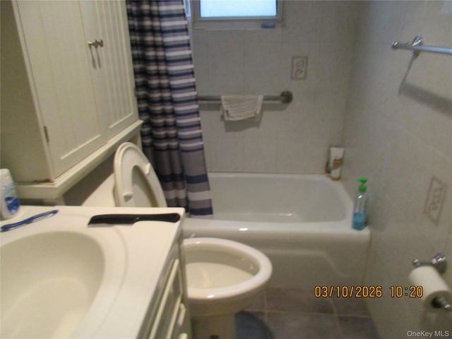 6031 56th Drive, Maspeth, NY 11378