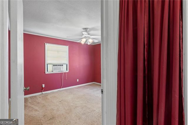 300 Small Pond Drive, Cleveland, GA 30528