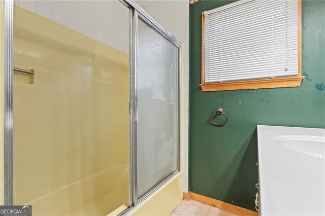 300 Small Pond Drive, Cleveland, GA 30528