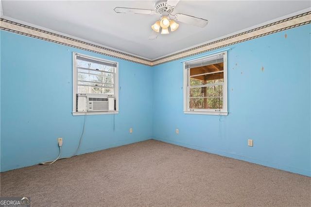 300 Small Pond Drive, Cleveland, GA 30528