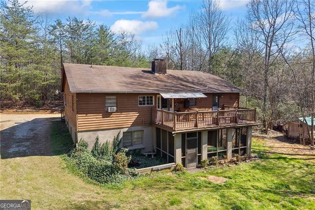 300 Small Pond Drive, Cleveland, GA 30528