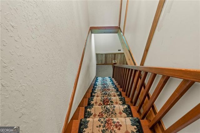 300 Small Pond Drive, Cleveland, GA 30528