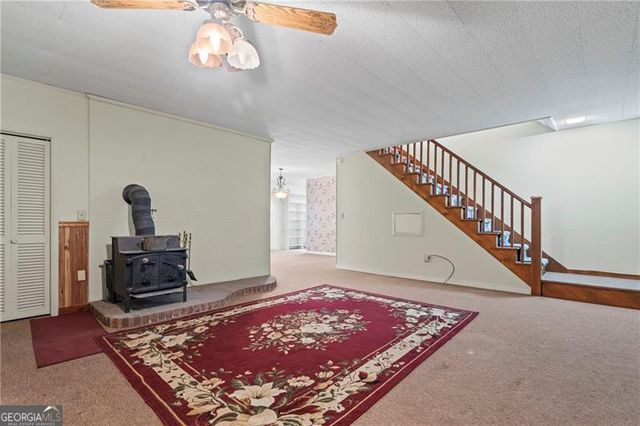 300 Small Pond Drive, Cleveland, GA 30528