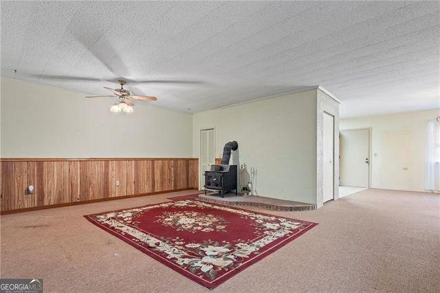 300 Small Pond Drive, Cleveland, GA 30528