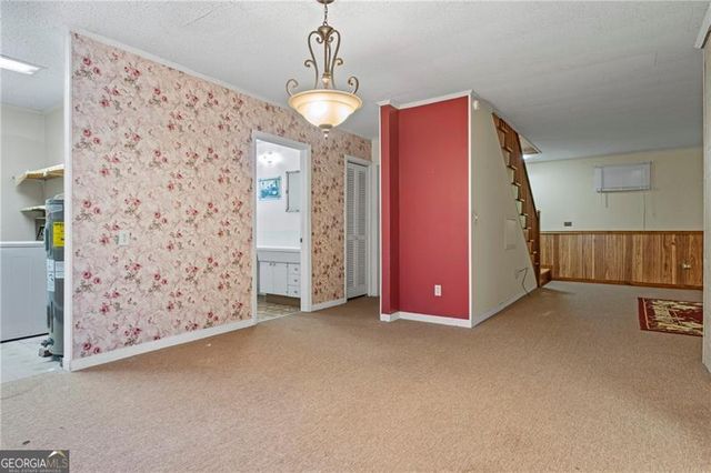 300 Small Pond Drive, Cleveland, GA 30528