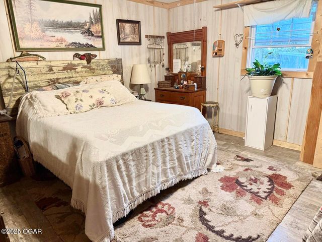 2808 Blue Bell Avenue, Neosho, MO 64850