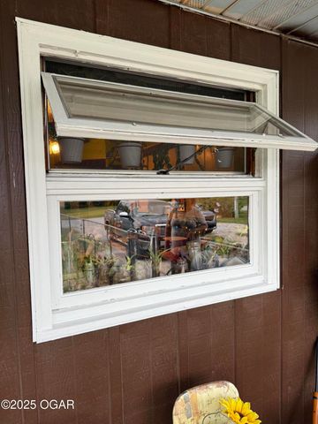 2808 Blue Bell Avenue, Neosho, MO 64850