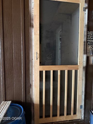 2808 Blue Bell Avenue, Neosho, MO 64850