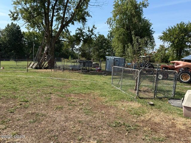 2808 Blue Bell Avenue, Neosho, MO 64850