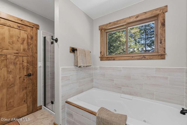 1162 Hickey RD, Sandpoint, ID 83864