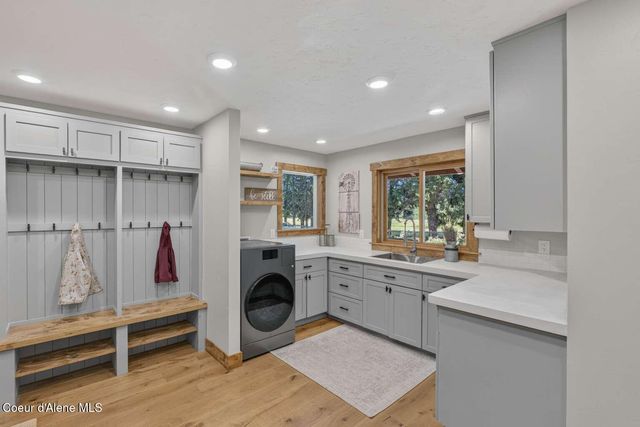 1162 Hickey RD, Sandpoint, ID 83864