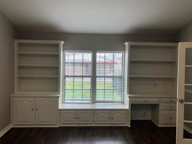 716 Via Del Sur, Mesquite, TX 75150