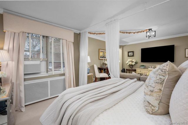 1 Bryant Crescent 2A, White Plains, NY 10605