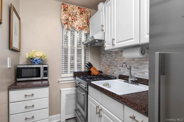 1 Bryant Crescent 2A, White Plains, NY 10605