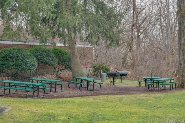 1 Bryant Crescent 2A, White Plains, NY 10605