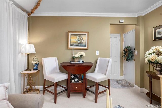 1 Bryant Crescent 2A, White Plains, NY 10605