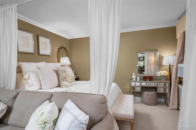 1 Bryant Crescent 2A, White Plains, NY 10605