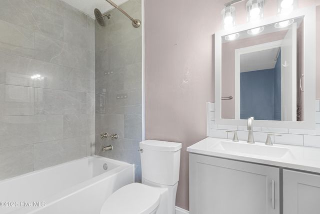 3006 Old Gate Road, Morehead City, NC 28557