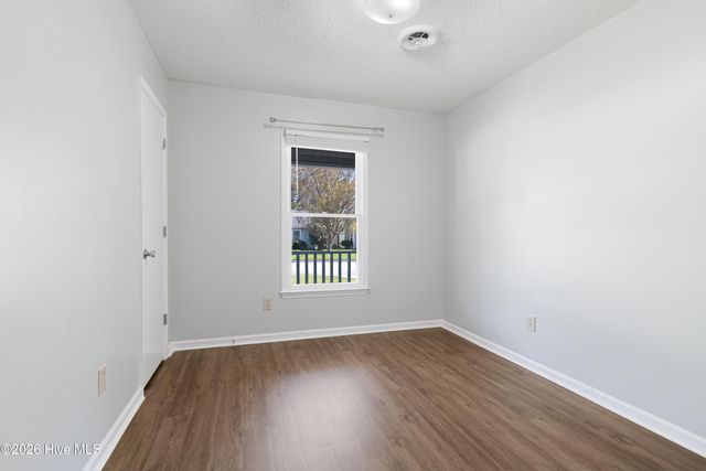 3006 Old Gate Road, Morehead City, NC 28557