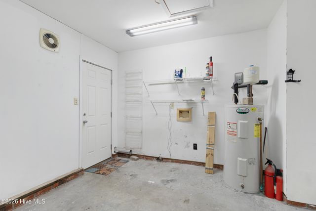 3006 Old Gate Road, Morehead City, NC 28557