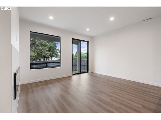 5016 Ne 113TH Loop, Vancouver, WA 98686