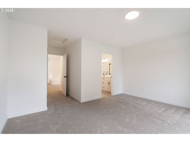 5016 Ne 113TH Loop, Vancouver, WA 98686