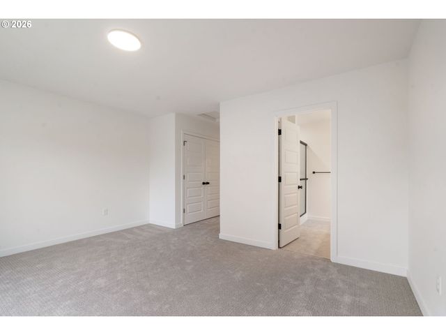 5016 Ne 113TH Loop, Vancouver, WA 98686