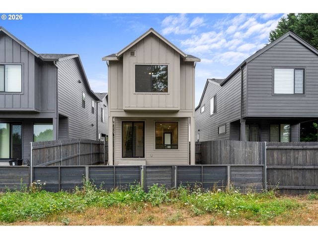 5016 Ne 113TH Loop, Vancouver, WA 98686