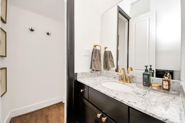3211 Jackson Street, Houston, TX 77004