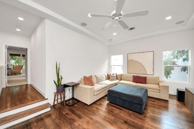 3211 Jackson Street, Houston, TX 77004