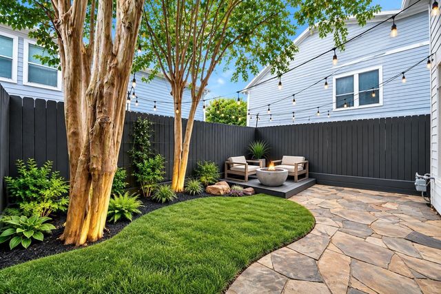 3211 Jackson Street, Houston, TX 77004