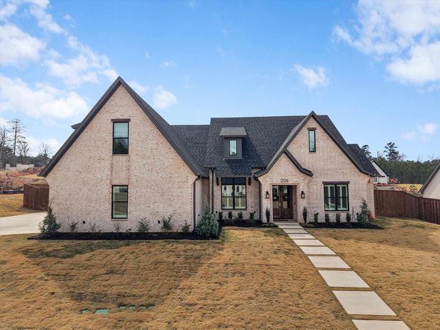 205 Shortleaf Lane, Longview, TX 75605