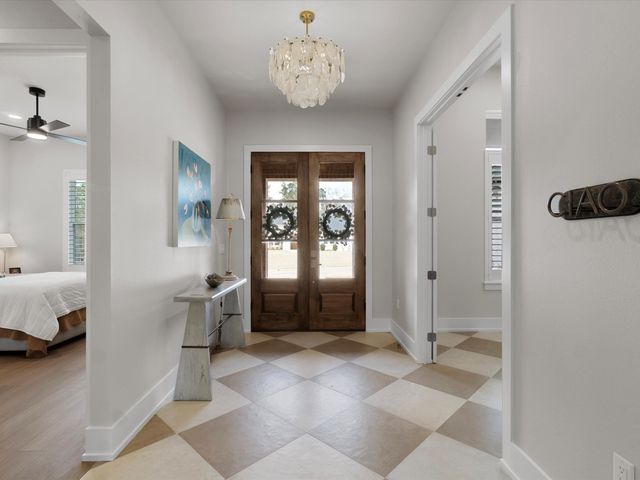 205 Shortleaf Lane, Longview, TX 75605