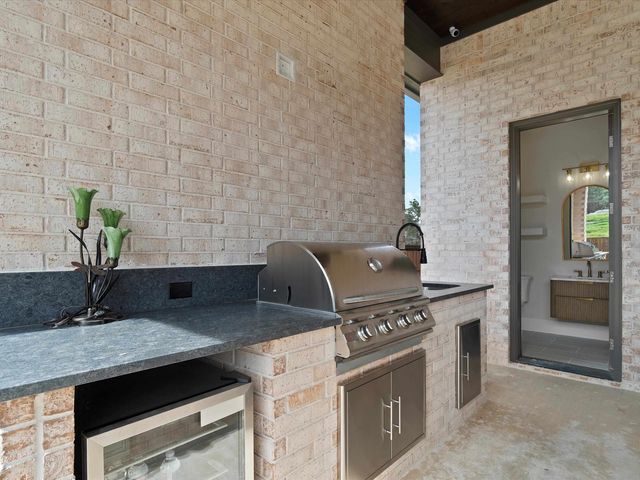 205 Shortleaf Lane, Longview, TX 75605