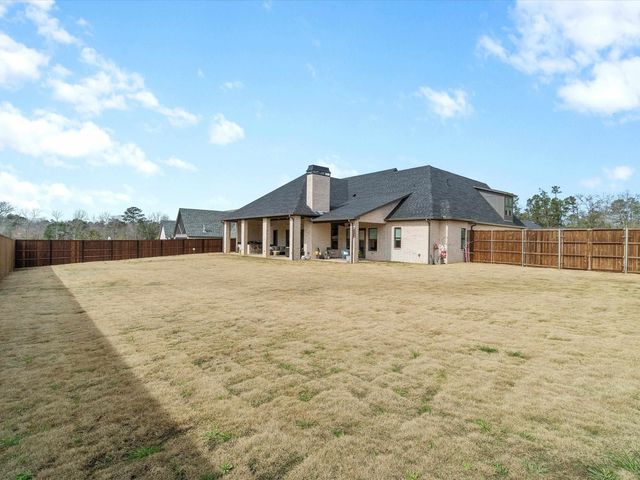 205 Shortleaf Lane, Longview, TX 75605