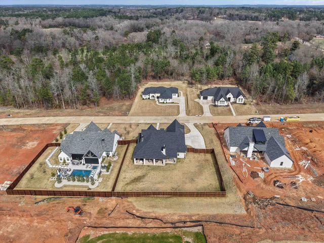 205 Shortleaf Lane, Longview, TX 75605