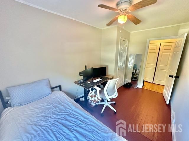 72 Fernhead Avenue, Spotswood, NJ 08884