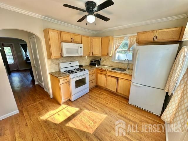 72 Fernhead Avenue, Spotswood, NJ 08884