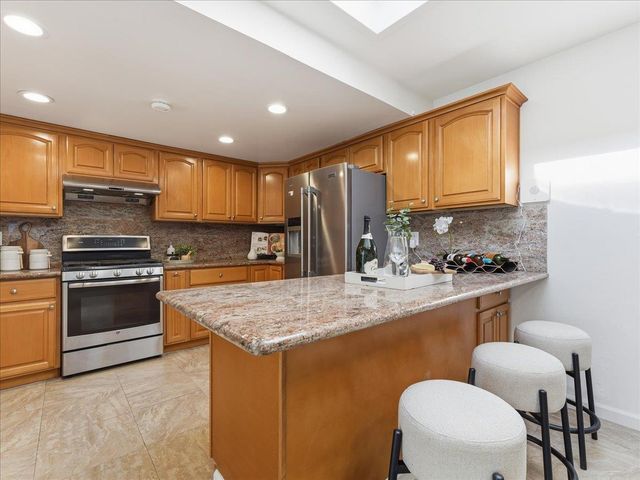 34803 Hollyhock Street, Union City, CA 94587