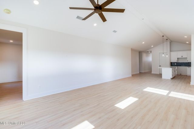 171 Phillips Drive, Gulfport, MS 39507