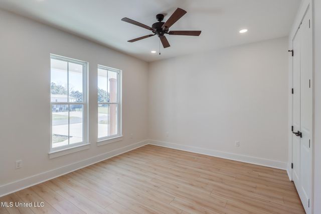 171 Phillips Drive, Gulfport, MS 39507