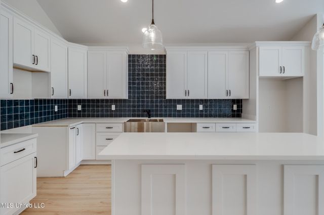 171 Phillips Drive, Gulfport, MS 39507