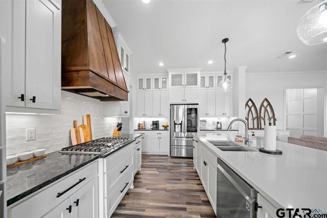 316 Heritage Way, Bullard, TX 75757
