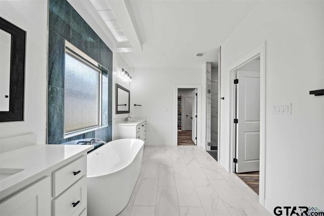 316 Heritage Way, Bullard, TX 75757