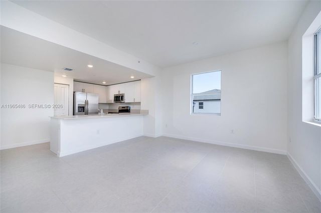 12470 SW 248 ST 1, Miami, FL 33032