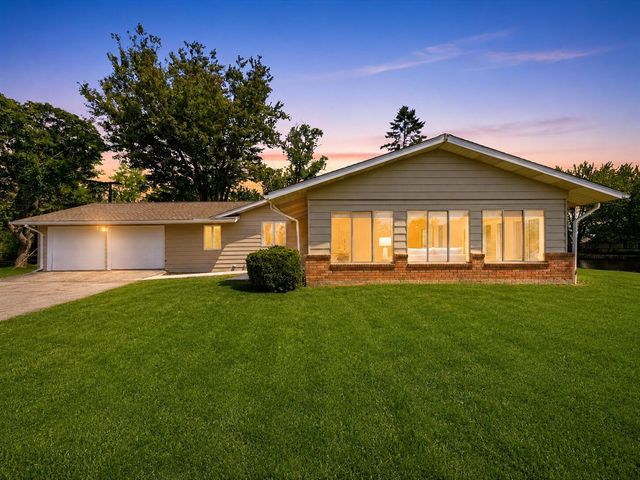 11243 Wynns Road, Pinckney, MI 48169